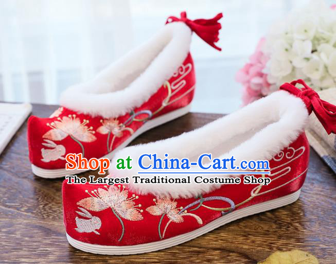 China Traditional Wedding Red Satin Shoes Handmade Ming Dynasty Bow Shoes National Winter Embroidered Lotus Shoes