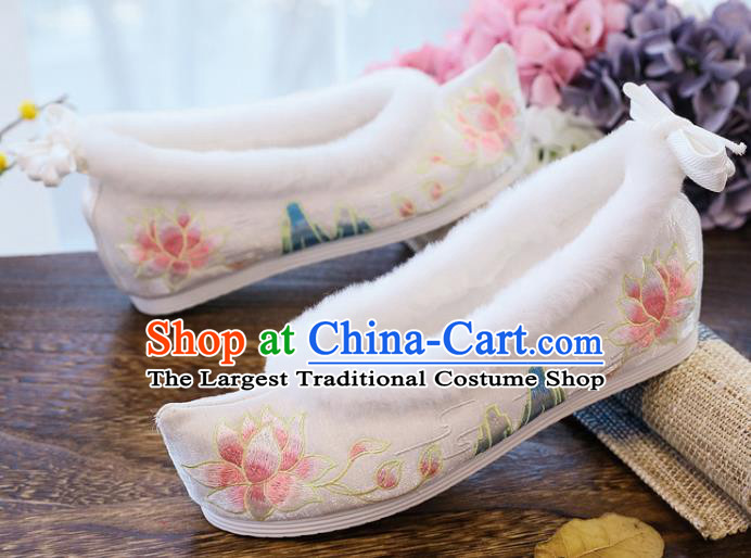 China Ancient Ming Dynasty Princess Bow Shoes National Winter Embroidered Lotus Shoes Traditional White Cloth Shoes