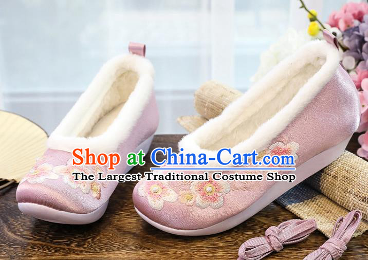 China National Embroidered Plum Blossom Shoes Traditional Pearls Shoes Handmade Ming Dynasty Winter Pink Shoes