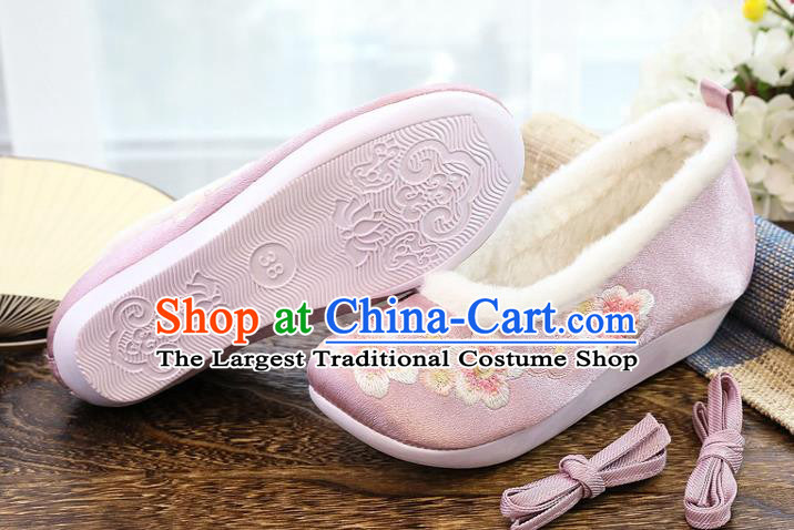 China National Embroidered Plum Blossom Shoes Traditional Pearls Shoes Handmade Ming Dynasty Winter Pink Shoes