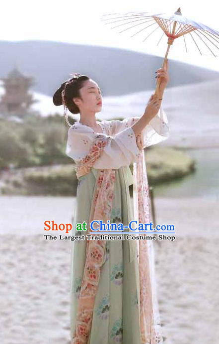 China Ancient Young Beauty Green Hanfu Dress Traditional Tang Dynasty Village Girl Historical Clothing