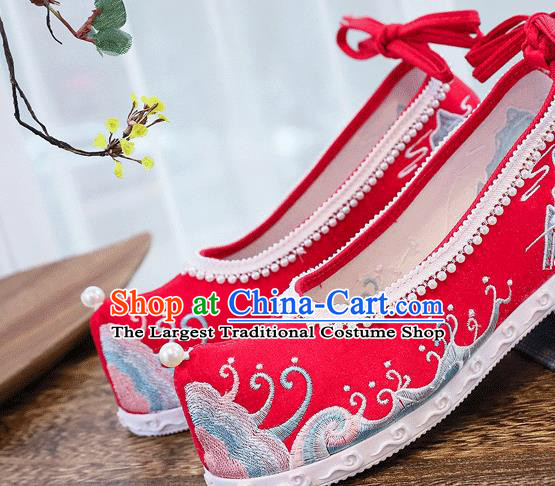China National Woman Wedding Red Shoes Traditional Hanfu Embroidered Wave Shoes Handmade Folk Dance Pearls Shoes