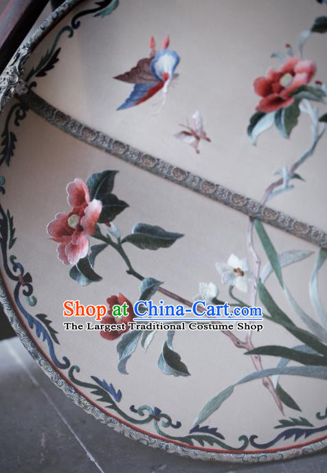 China Handmade Embroidered Daffodil Circular Fan Classical Silk Palace Fan Traditional Song Dynasty Hanfu Fan