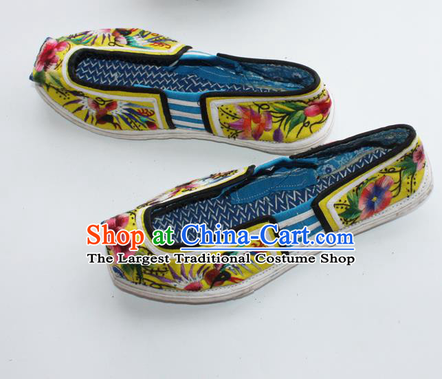Chinese Handmade Embroidered Tiger Head Shoes Yi Nationality Shoes Yunnan Ethnic Dance Shoes Traditional Yellow Cloth Shoes