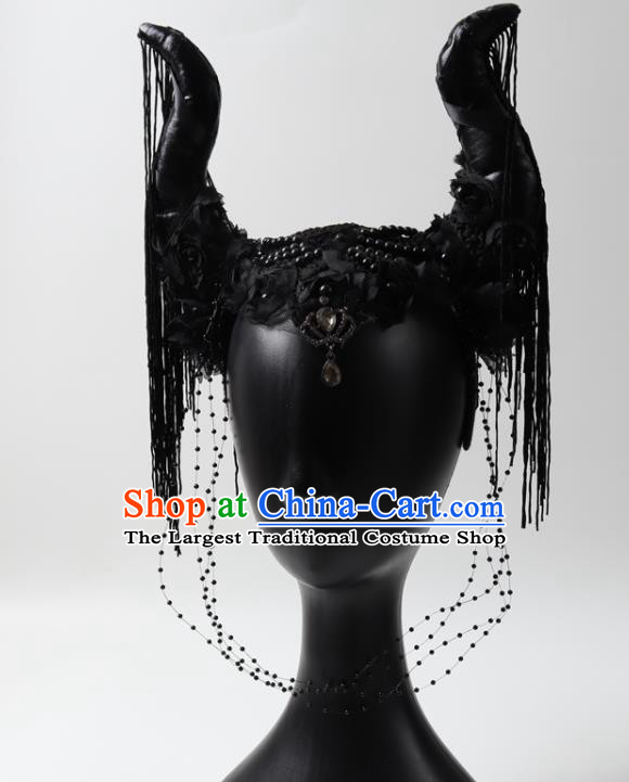 Top Rio Carnival Decorations Halloween Cosplay Hair Accessories Stage Show Black Ox Horn Hair Crown Gothic Giant Headpiece