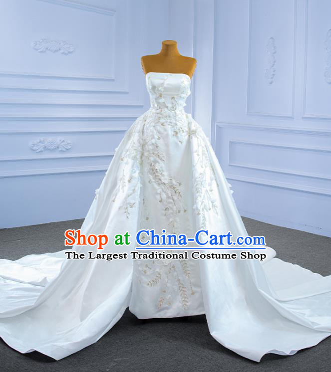 Custom Ceremony Formal Garment Bride Embroidery Full Dress Stage Show Costume Luxury Compere Clothing Vintage White Satin Trailing Wedding Dress