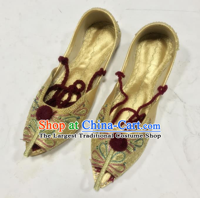 Handmade Asian Female Shoes India Wedding Bride Shoes Folk Dance Shoes Indian Embroidery Golden Leather Shoes