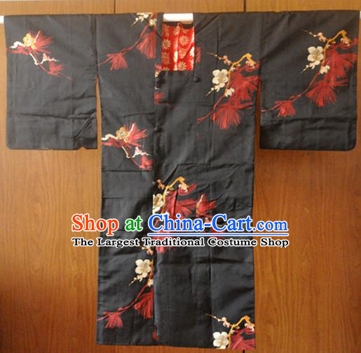 Japan Male Outer Garment Costume Traditional Black Silk Kimono Clothing Classical Plum Branch Pattern Yukata Jacket