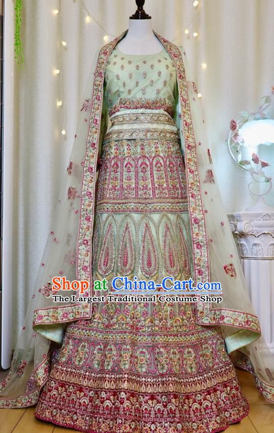 India Bride Embroidered Clothing Top Light Green Sari Asian Traditional Garment Costumes Indian Wedding Dress