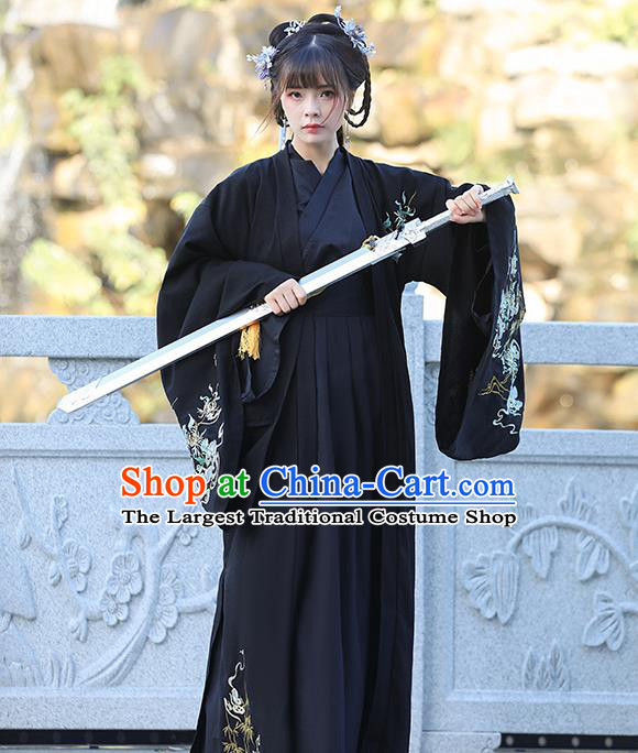 China Han Dynasty Young Lady Clothing Traditional Hanfu Black Dress Ancient Swordswoman Costumes