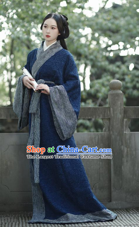 Chinese Qin Dynasty Princess Straight Front Robe Ancient Palace Lady Clothing Traditional Han Fu Deep Blue Dress