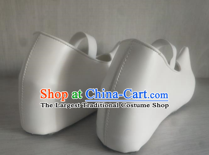 Korean Traditional Folk Shoes With Increased Leather Lining