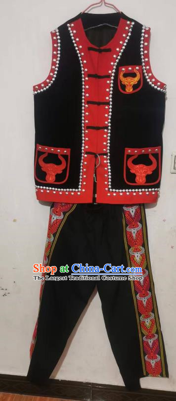 China Ethnic Yunnan Lincang National Costume Performance Dance Costume National Wind Men Suit