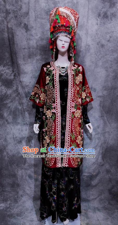 Kyrgyz Traditional Costumes Fifty Six Ethnic Minorities Dress Up