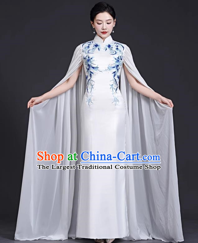 Top Stage Catwalk Costumes Long Guzheng Water Sleeve Dance Blue And White Porcelain Cheongsam Chinese Style White Dress Embroidery