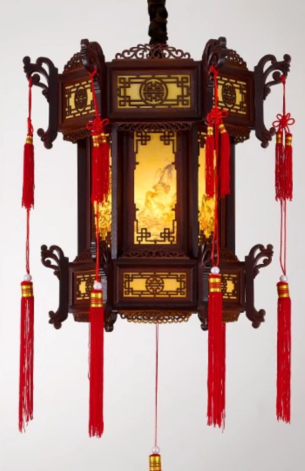 Chinese Antique Lantern Pendant Light Handmade Wood Palace Lantern Outdoor Waterproof Decoration Light
