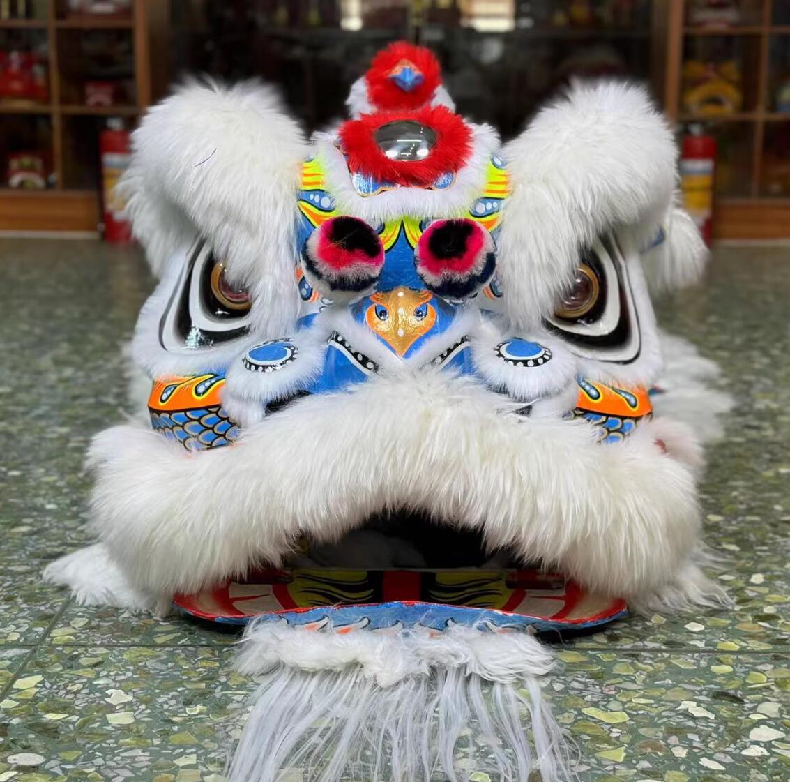 White Wool Chinese Dancing Lion Fut San Lion Head Traditional Celebration Lion Dance Costumes Complete Set