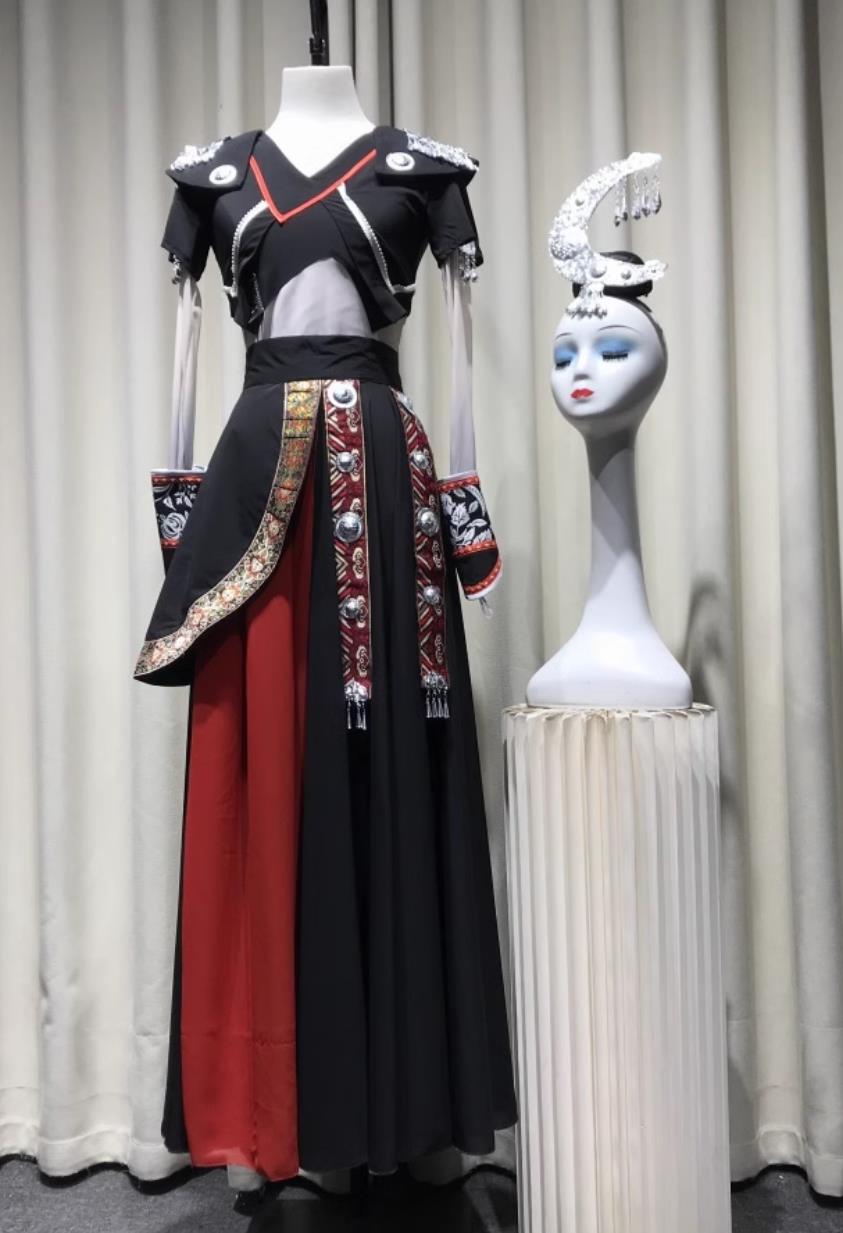 Miao Ethnic Dance Group Performance Clothing Qian Xing Dance Stage Costume Miao Minority Group Dance Outfit