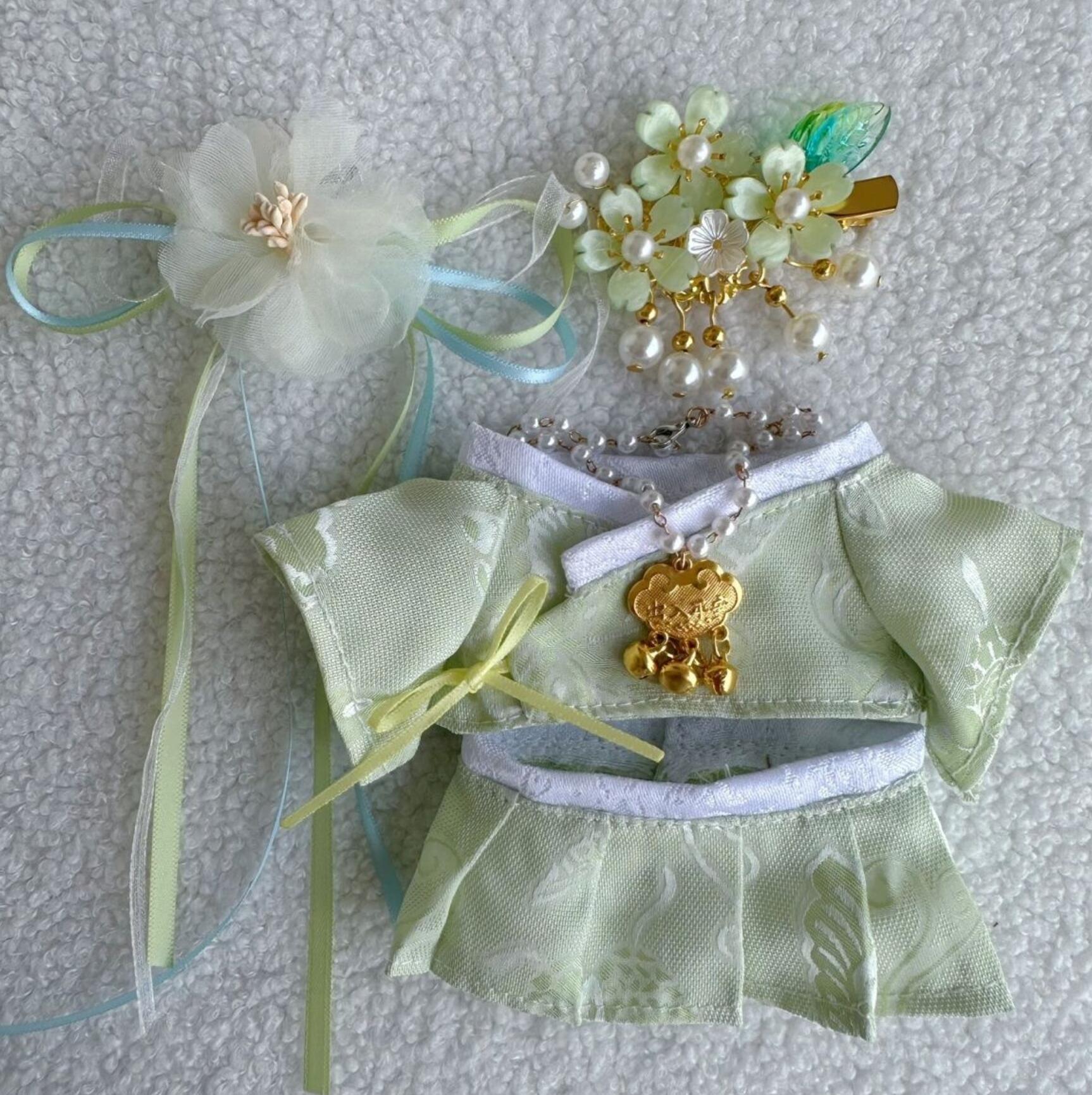 Handmade Labubu Green Hanfu Doll Costumes Chinese Traditional Clothing and Accessories Set