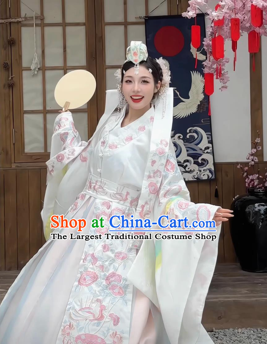 Yanji Princess Outfit Korean Ethnic Embroidered Wedding Dress Palace Ancient Costume Yanbian Korean Minority Bridal Gown