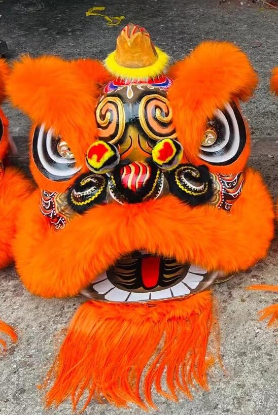 Traditional Chinese Festival Dance Fut San Lion Head and Clothes Handmade Orange Wool Lion Dance Costume Complete Set