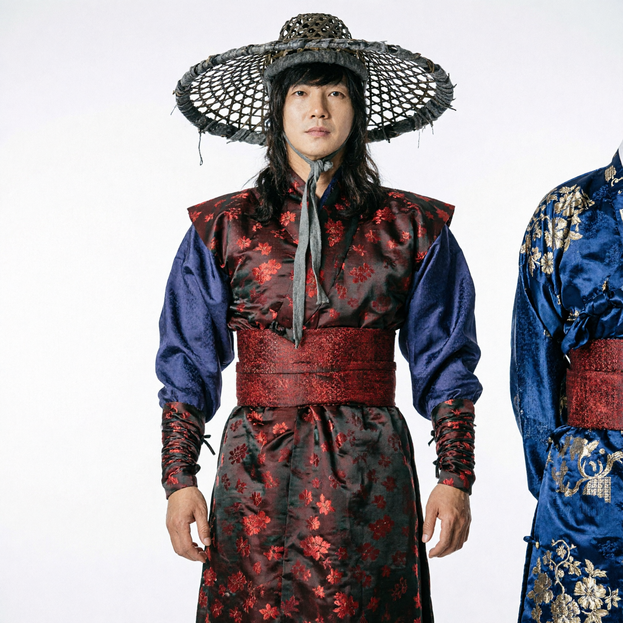 Men's Traditional Korean Hanbok Warrior Costume Dark Floral Pattern with Wide Brim Hat for Cosplay Stage Performance - Asian Costume