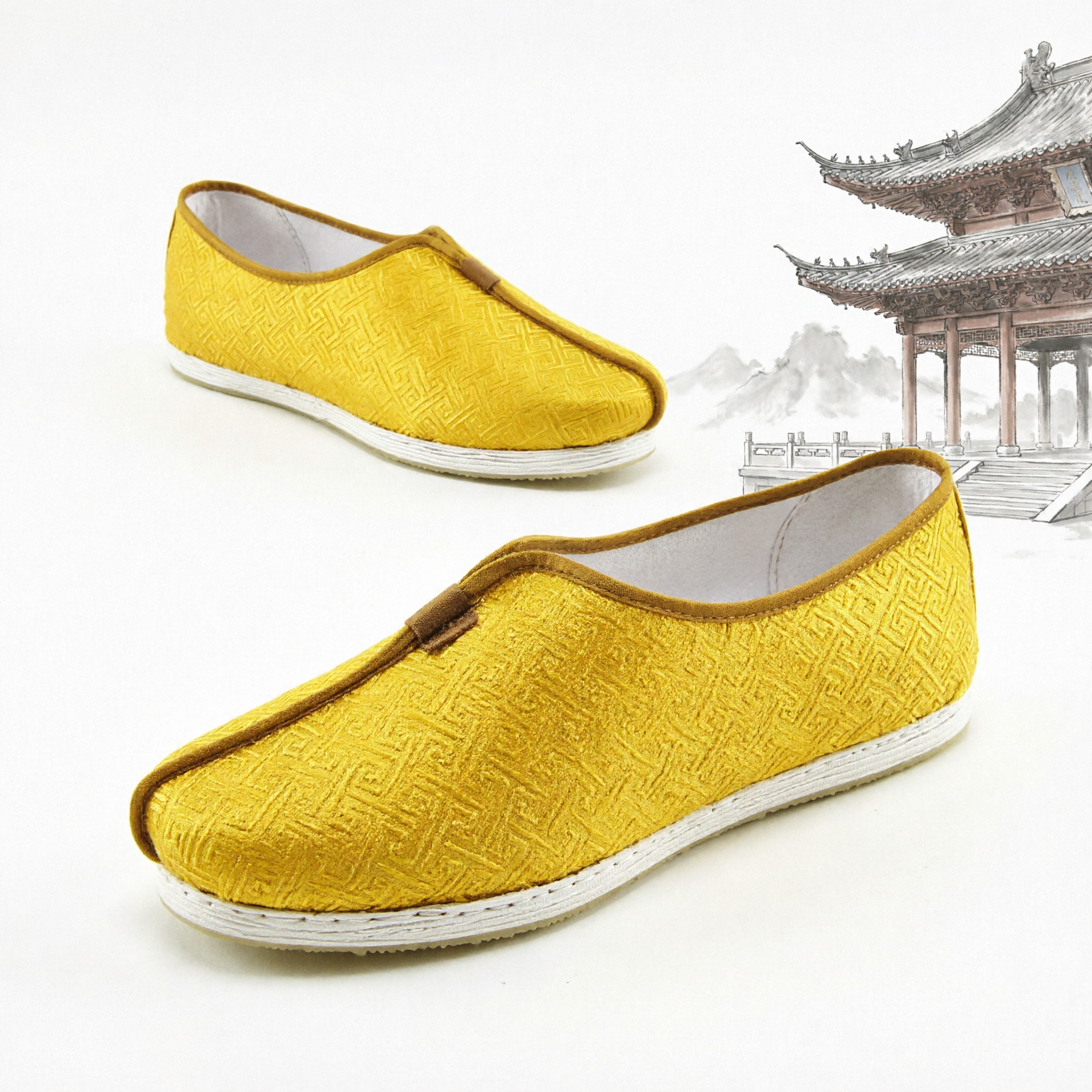 Traditionelle chinesische gelbe Brokat-Stoffschuhe, Kung Fu Tai Chi Kampfkunst-Schlupfschuhe für Männer und Frauen - Asian Costume