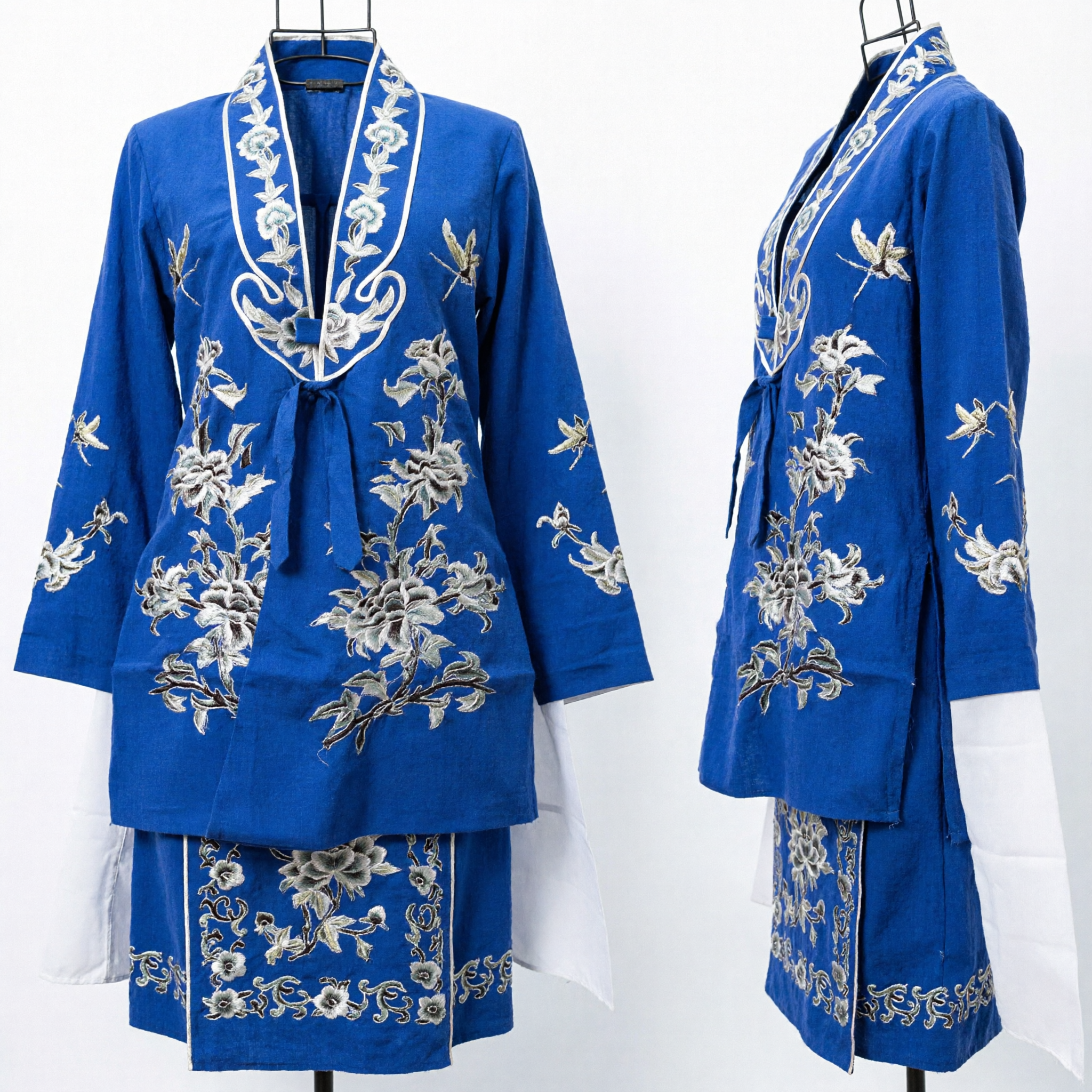 Costume d'Opéra de Pékin Chinois Traditionnel Bleu Royal avec Manches d'Eau - Robe Brodée Florale pour Performance Théâtrale - Asian Costume