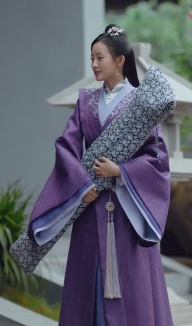 Chinese Ancient Noble Princess Rong Le Historical Drama Princess Silver Purple Costume and Headpiece for Women