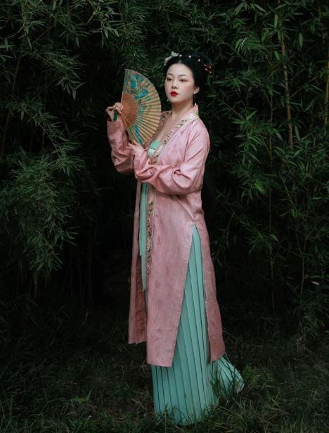 China Ancient Young Beauty Hanfu Dress Garments Traditional Song Dynasty Patrician Woman Historical Clothing